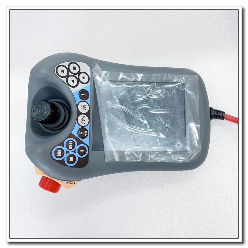 DSQC679 3HAC028357-001 (4).jpg
