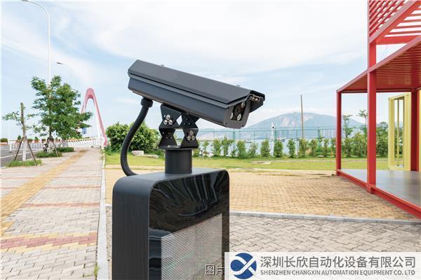摄图网_501329093_停车场出入库的监控摄像头(企业商用).jpg