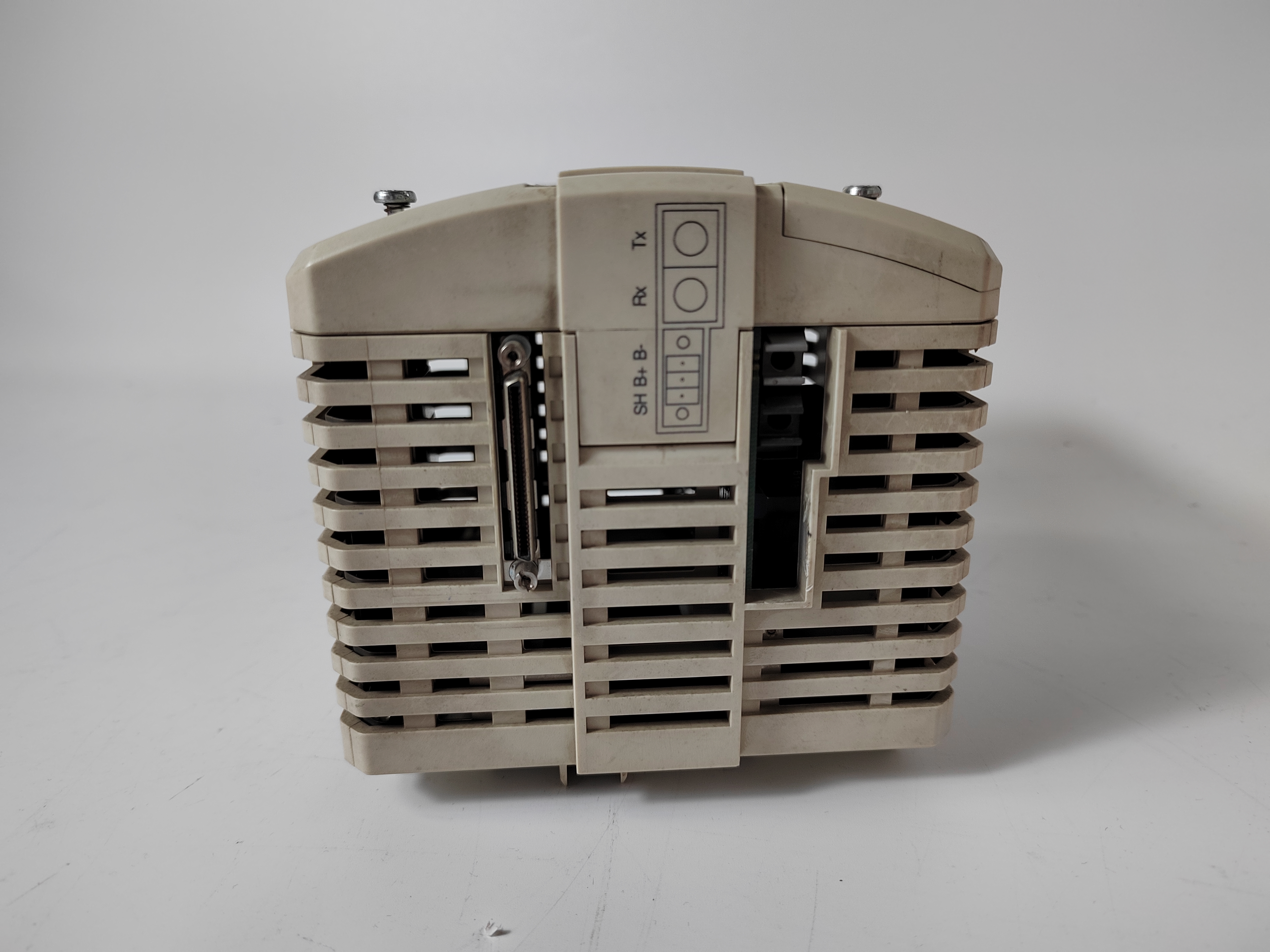 ABB PM864A 3BSE018162R1(2).jpg