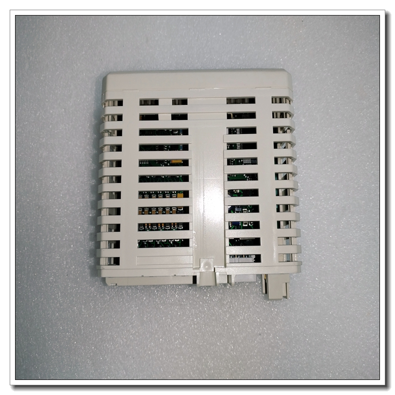 AI810. (3).jpg