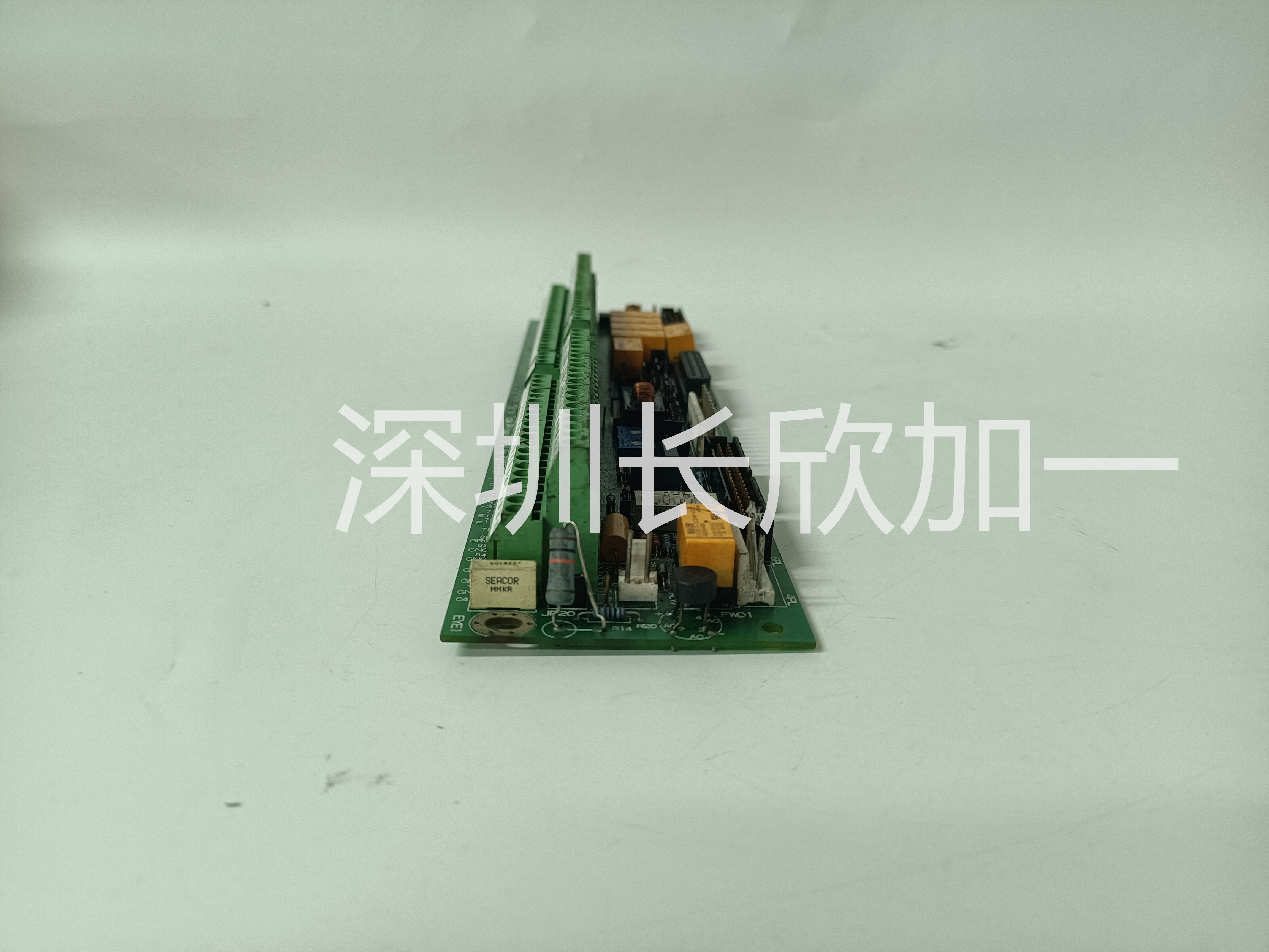 531X305NTBAPG1 F31X305NTBAPG1 MRP375547 (3).jpg