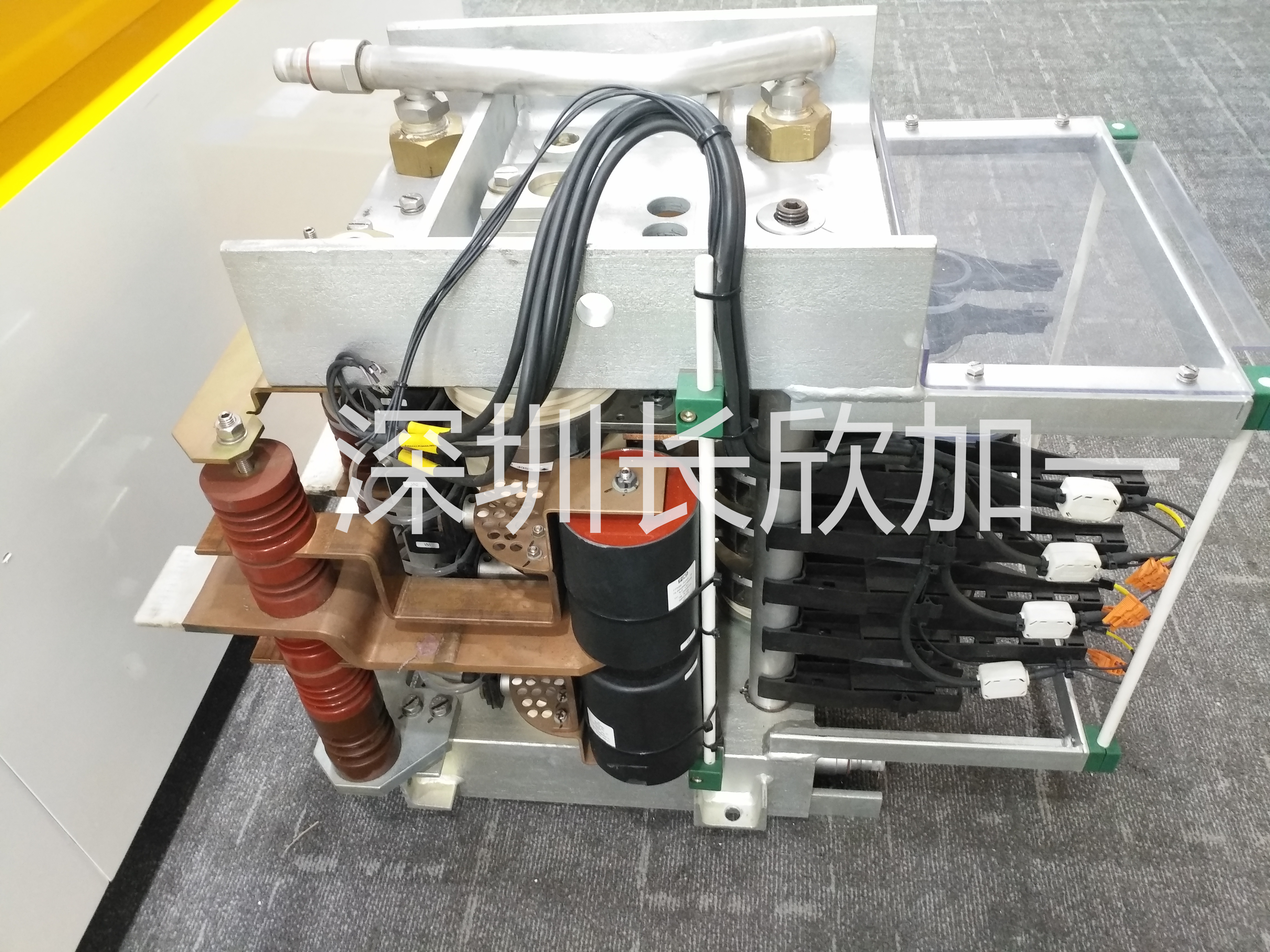 ABB 3BHL000986P0006 (2).jpg